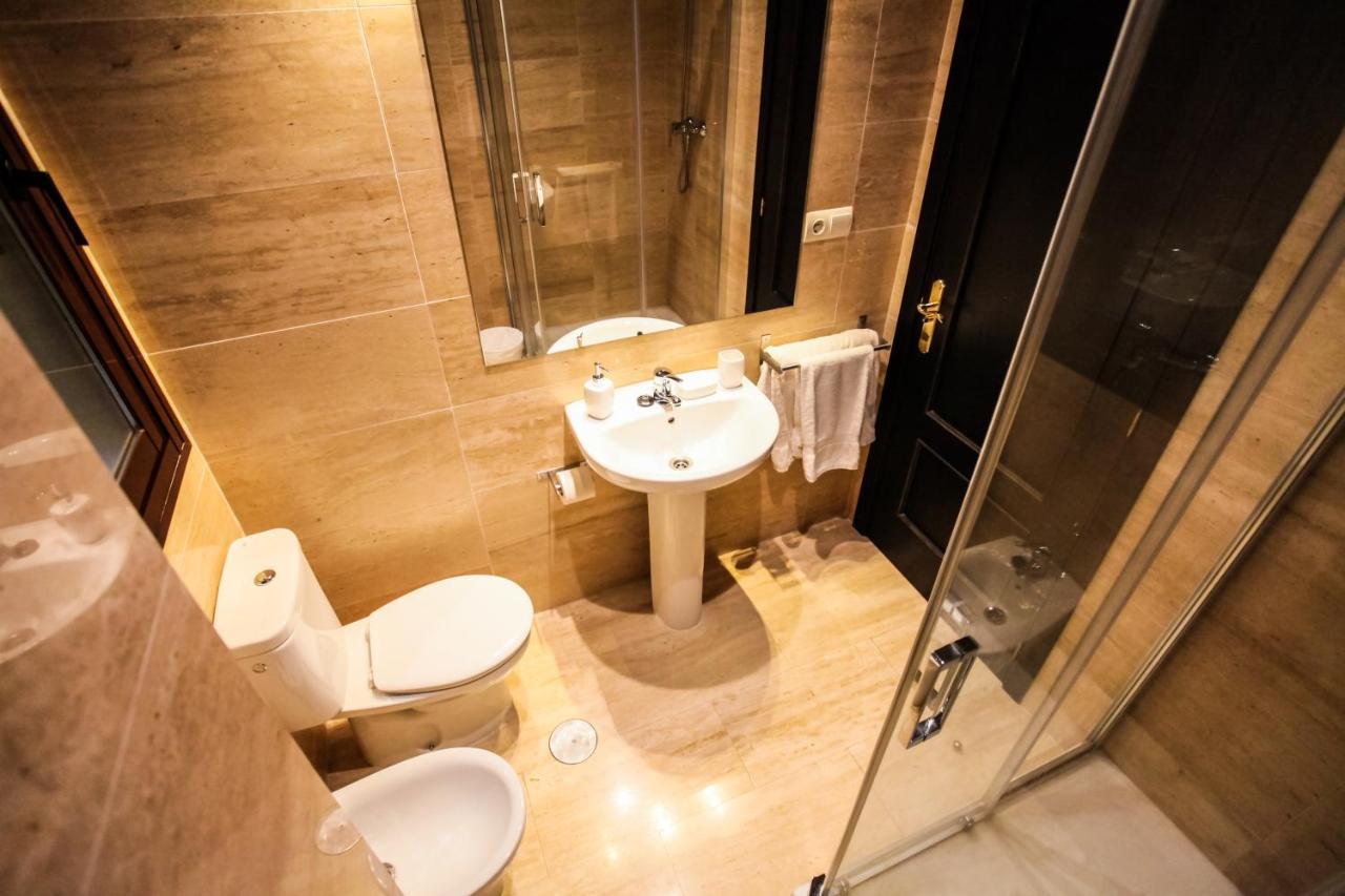 Carreteria Center Apartments Malaga Bagian luar foto