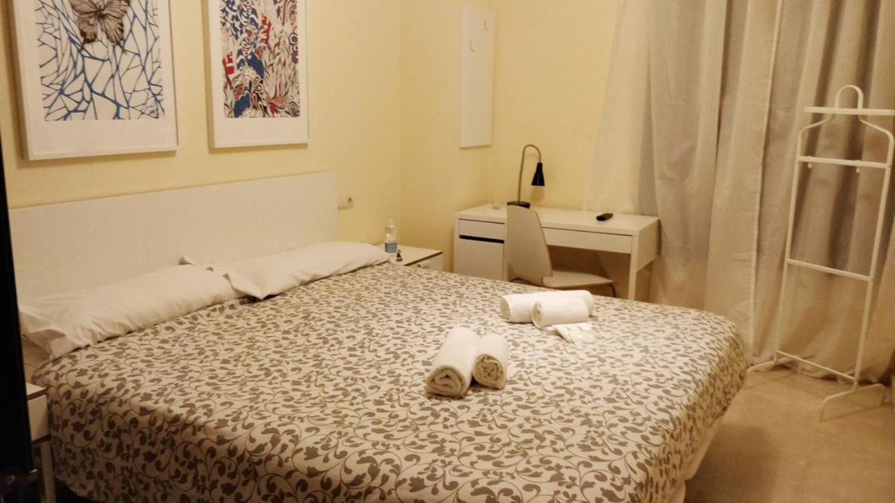 Carreteria Center Apartments Malaga Bagian luar foto