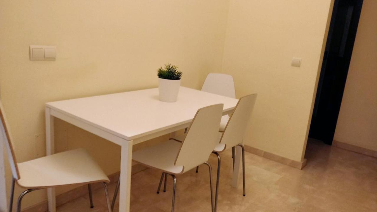 Carreteria Center Apartments Malaga Bagian luar foto